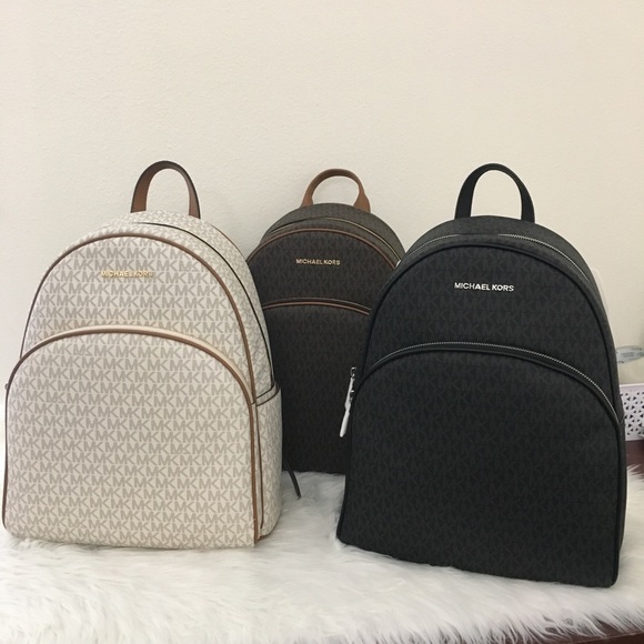 Michael Kors Large abbey Backpack - Picture 2 of 8